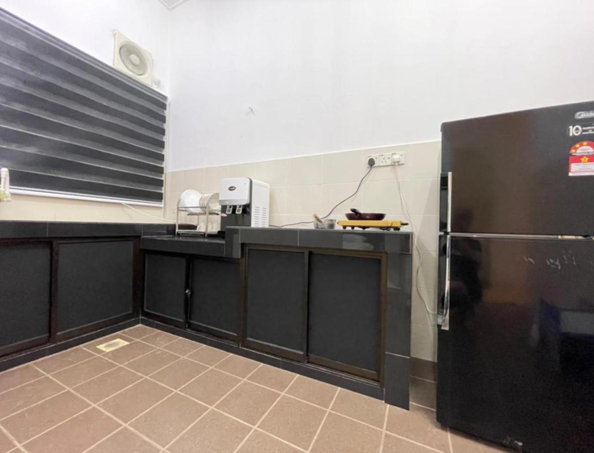 Demuji 4Br 10Pax 3Min To Ecm Kcm, Ps4 Βίλα Κουαντάν Εξωτερικό φωτογραφία